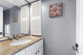 Modern 4Br Vacation Home W Ocean Views And Rooftop Deck By Beachview Rentals - Image 4