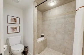 Silver King 413 | 150 Yards to Lifts | Fireplace | Kitchen | End Unit | Mtn View | Pool & Hot Tub - Image 5