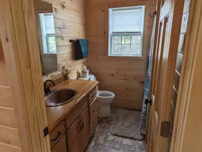 Beautiful Lakeside Chalet in the White Mountains. Newly Built - 2023 - Image 4