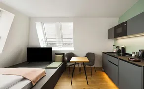 Limehome Munich Theresienwiese - Image 4