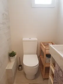 Bekväm lägenhet med WiFi, mellan staden ARTS och stränder - Image 2