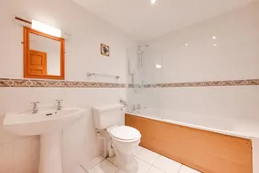 4 Bed in Slapton oc-bc2186 - Image 2