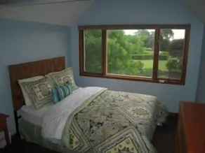 Westport MA BOOK NOW 4 bdrm close to Bristol/Newport RI, Boston MA - Image 2