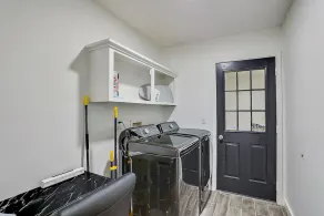 Stay Local - Gameroom near Amphitheater and Baseball - Image 4