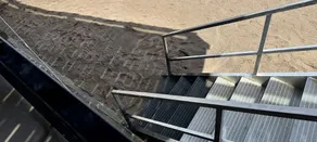 Glass deck, dogs, sandy beach, private dock - Image 2
