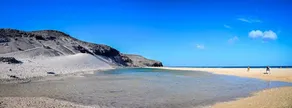 Vacation Home \"La Finca Las Estrellas\" with Mountain View, Garden & Wi-Fi - Image 3
