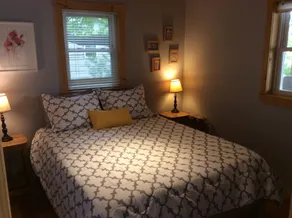 Waneta Lakeside Cottage - Image 3
