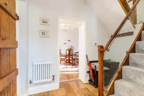 The Old Abbey Farmhouse - Stay at Quarr Abbey Monastery - Pet-Friendly Farmhouse with History & Countryside Views, surrounded by woodland & nature - Image 3