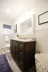 5 KING BEDS / 2 PULLOUT COUCHES / 2800 SQ FT - close to everything - Image 5