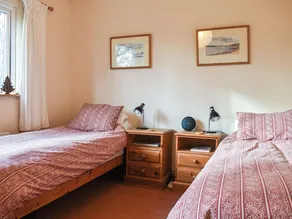 Alojamiento de 2 habitaciones en Yarmouth - Image 4