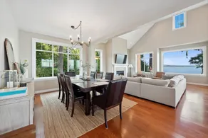 Spectacular waterfront Bainbridge Island Home. Breathtaking views! - Image 5
