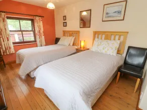 Poppy Cottage, HORTON-IN-RIBBLESDALE - Image 4
