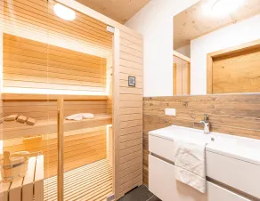 Attractive Apartment With Sauna - Image 3