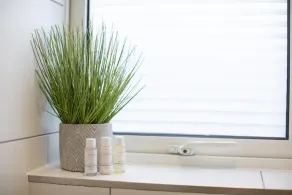 Stunning Modern 2 Bedroom Apartment With Spectacular Views of Bath Skyline - Image 3