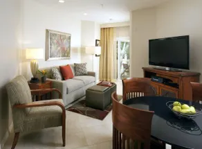 2 Bedroom Lock Off - Sheraton Desert Oasis - Full Resort Access - Image 5