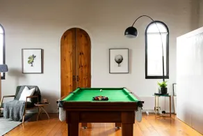 Sunday House - Luxury Restored Church in Historic Maldon - Image 3