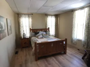 Charming House with Amazing Views! Next to Marina and Tiki Bar - Image 2