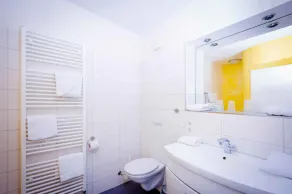 Bungalow med terrass och uppvärmning - Image 5