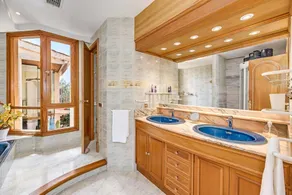 Light-flooded Villa \"Tramontana\" in Idyllic Location - Image 2