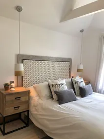 Stylish Cottage, central location with harbour view and double parking - Image 5