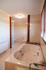 UHC VILLA BOTARELL with large garden and private pool - Image 5