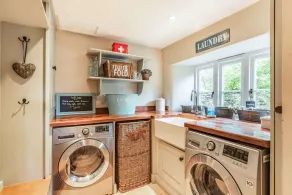 Spacious pet friendly property in the Cotswolds - Laurel Tree Cottage - Image 3