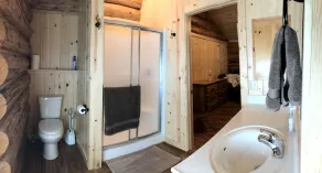 This beautiful secluded cabin definitely lives up to it's name! - Image 3