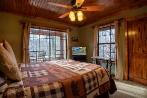 Red Leaf Lodge. Ihr Zuhause in den Smokies - Image 4