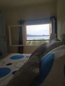 F2 Apartments mit Panoramablick auf das Meer - Image 4