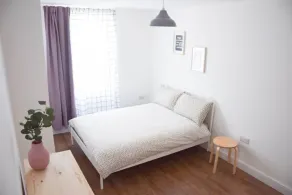 GORGEOUS 2 BED FLAT NEAR MERCURE HOTEL-ENTIRE FLAT - Image 3