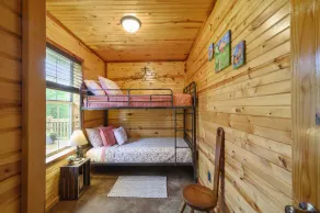 The Haven - Kiamichi Mountain Riverside Cabin - Image 5