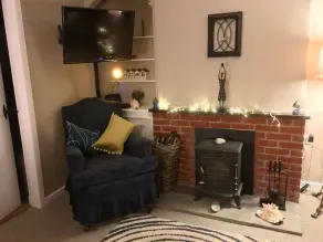 Cosy cottage with stunning farmland views in picturesque village of East Linton - Image 2