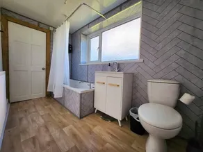 The Trackside Cottage - Image 2