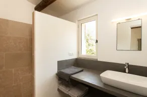 Charming property in the heart of an exceptional site with a breathtaking view - Image 4