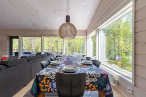 Villa Hellitä - Private 3BR Villa with Hot Tub - Image 5