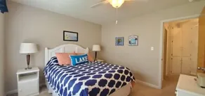 Exceptional townhome with Wifi, 2 kayaks, and amazing sunrises. - Image 5