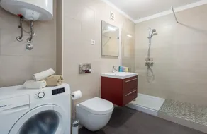Right in the Porec center, near the beach,WiFi,air conditioning,garage, elevator - Image 4