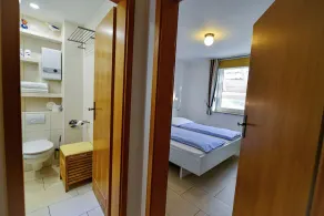 HZ09 - Box seat with sea view: 3-room vacation apartment right on the beach - Image 4