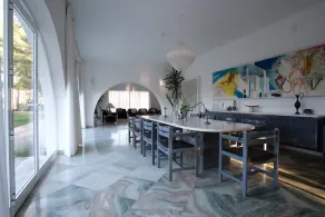 Villa with 7 rooms, swimming pool, tennis court and garden - Image 4
