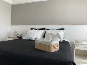 Large Apart with Sea View and Beach Access - Image 5