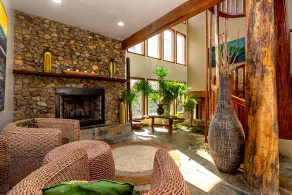 Stunning Luxury Beachfront Villa. Dipping Pool and Full Pool. 5BDR - Image 3