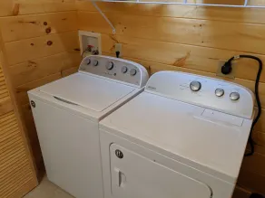 Awesome Views at High Elevations - 1 bedroom with King bed, 3 bath cabin - Image 4