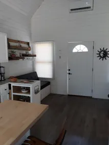 Hickory Tiny House, short and long term rentals - Image 4