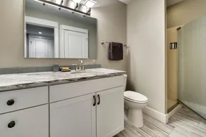 Downtown Condo - Walk zu Parks, Restaurants, Nachtleben, und arbeiten. - Image 4