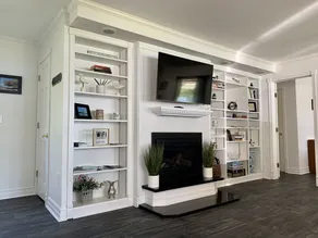 Modern lake house w/private lakefront, fire pit, kayaks, amenities, massive deck - Image 2