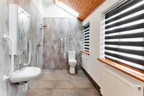 Spacious Cottage in Rhydyfelin, No Deposit - Image 4