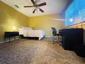 Private, Spacious Guesthouse by DFW Airport - Image 4