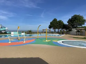 Mobilheim für 4 Pers, klimatisiert, strandnah in Fouras - Image 3