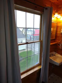Eastern Beacon Inn Room 3 - Image 2