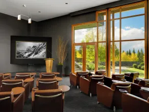 Azuridge Estate Hotel - Image 4